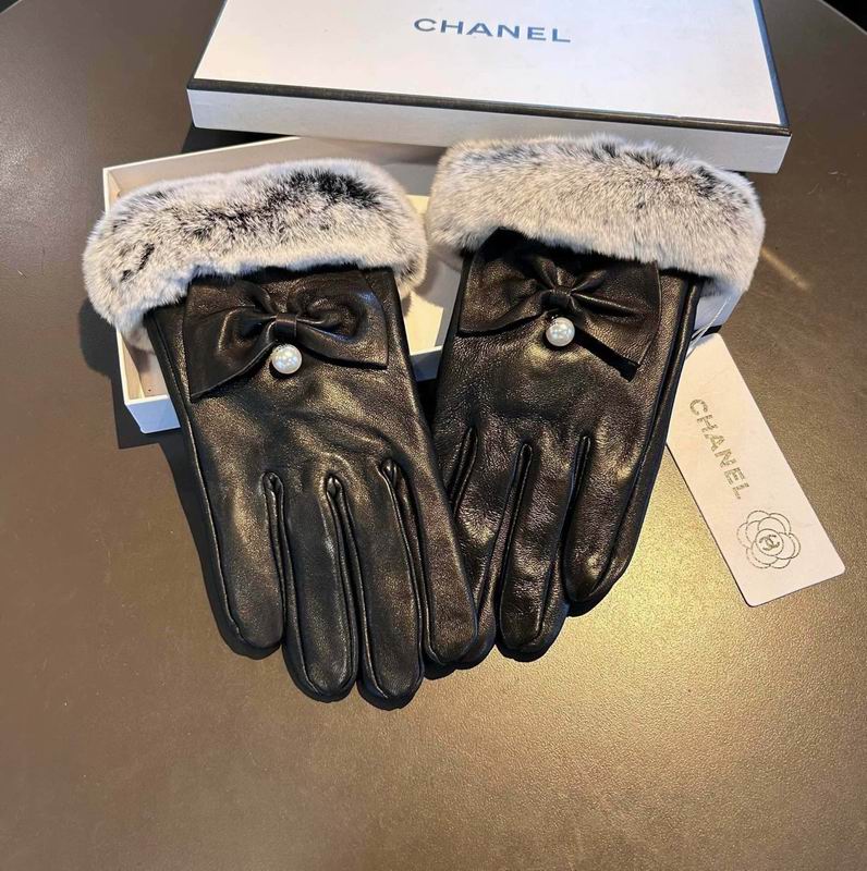 Chanel Gloves M L 110113